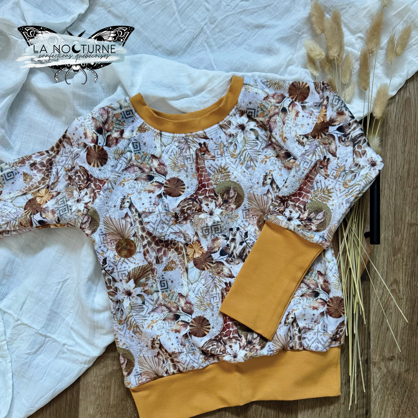PRÊT À PARTIR - Chandail évolutif à manches longues en squish Savane girafe 3-6T