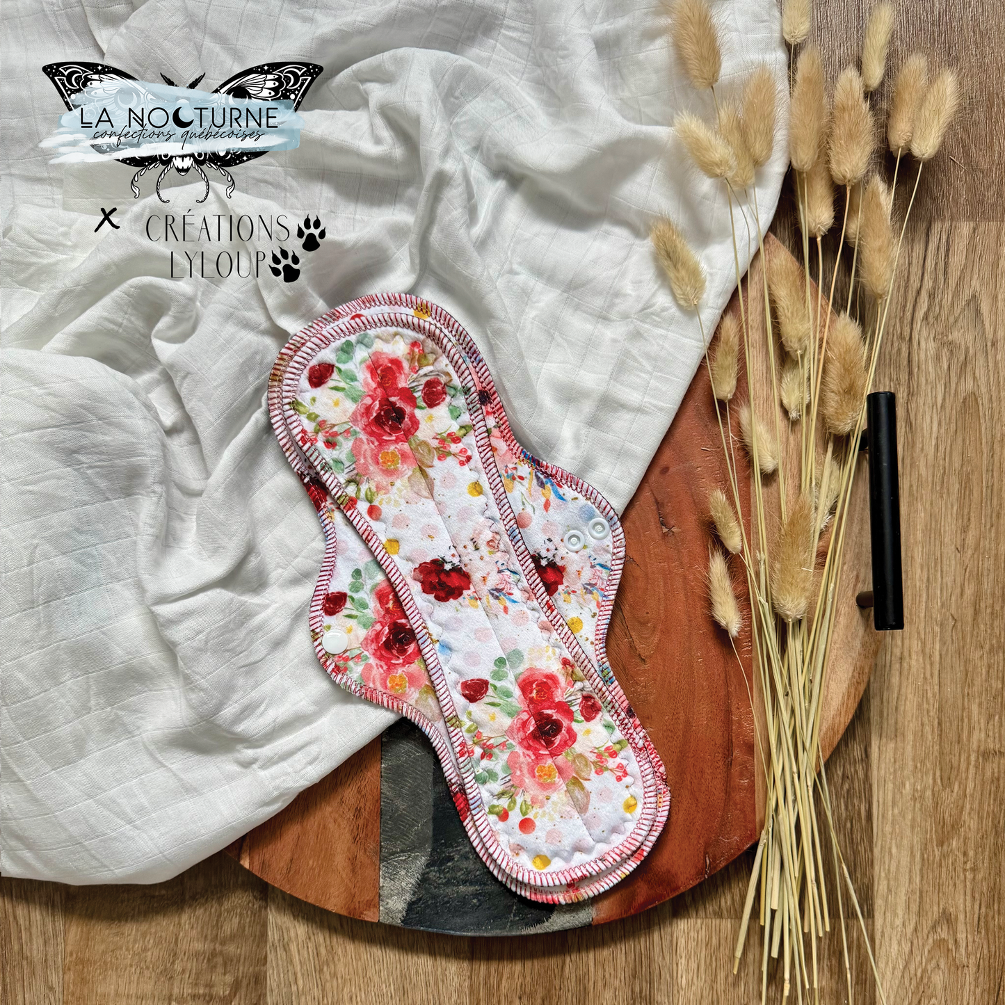 PRÊTE À PARTIR - Serviette hygiénique lavable Fleurs d'antan (squish)