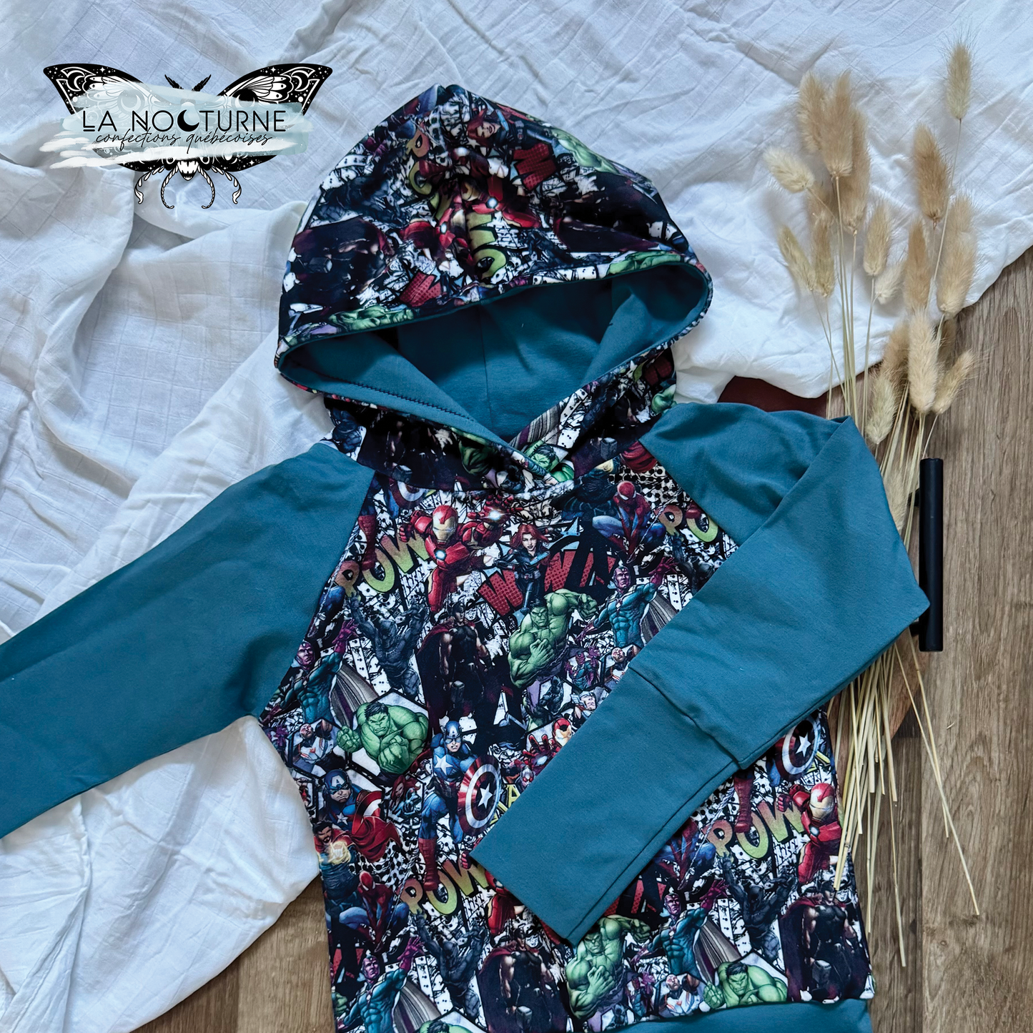 PRÊT À PARTIR - Chandail à capuchon évolutif en squish Équipe de la paix 3-6T