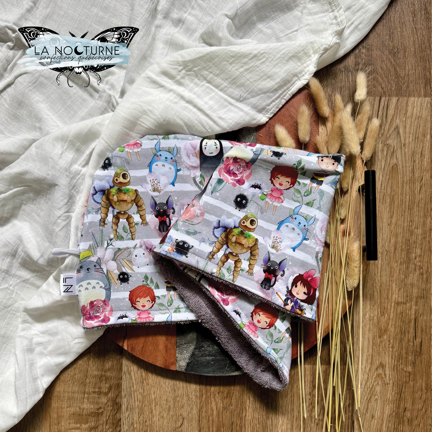 PRÊTE À PARTIR - Serviette à cheveux Personnages à rayures (ratine grise)