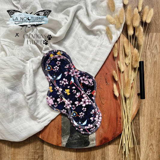 PRÊTE À PARTIR - Serviette hygiénique lavable La chasseuse (squish)