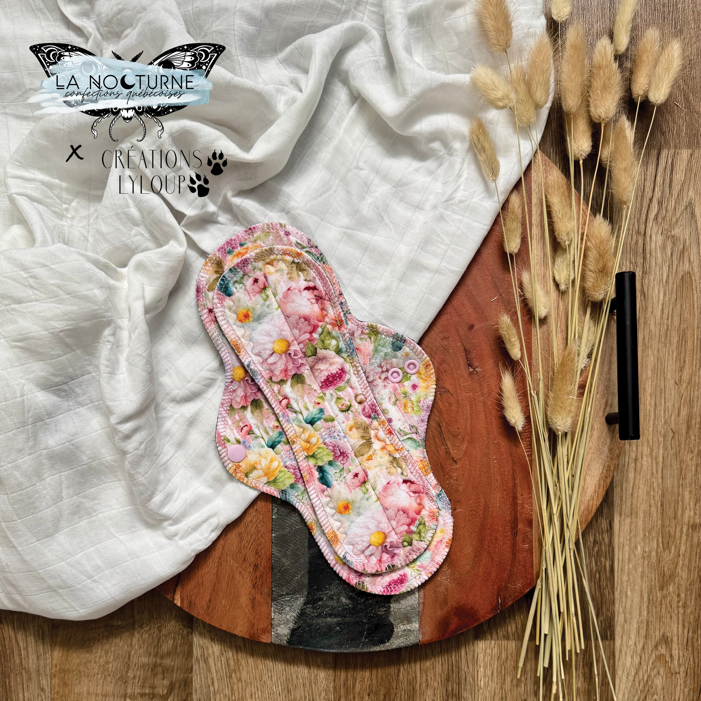 PRÊTE À PARTIR - Serviette hygiénique lavable Fleurs maternelles (squish)